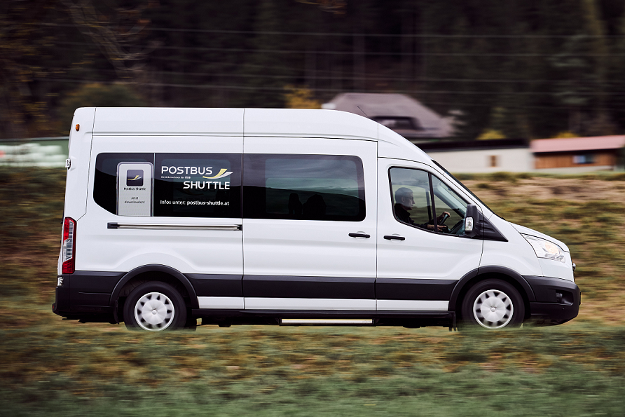 PostbusShuttle &Ouml;BB Marek Knopp